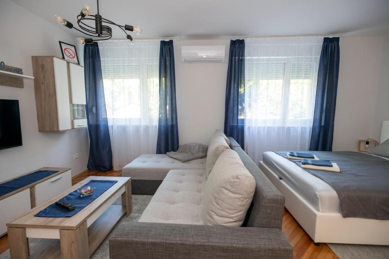 Apartman Studio Blue Szabadka Kültér fotó