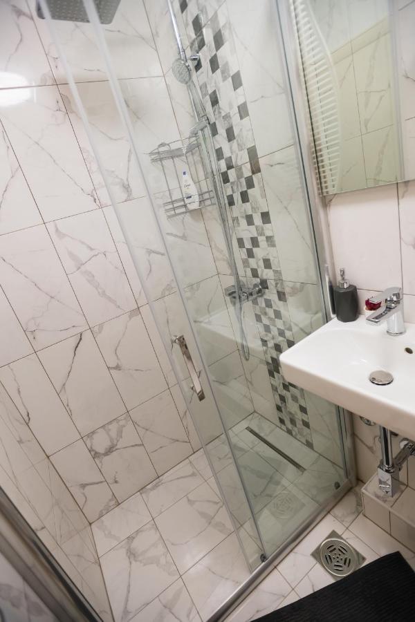 Apartman Studio Blue Szabadka Kültér fotó